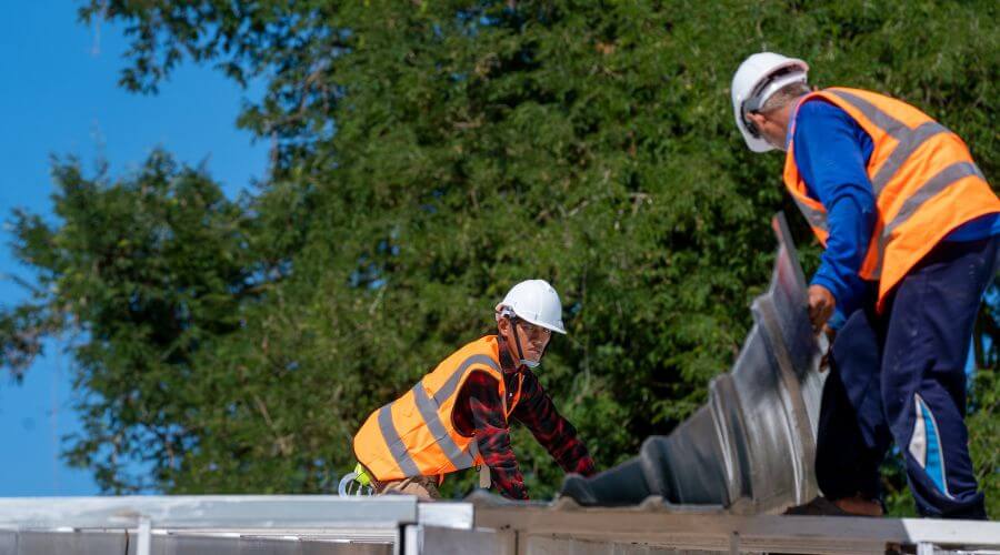 Roof repair in Vaiden, MS